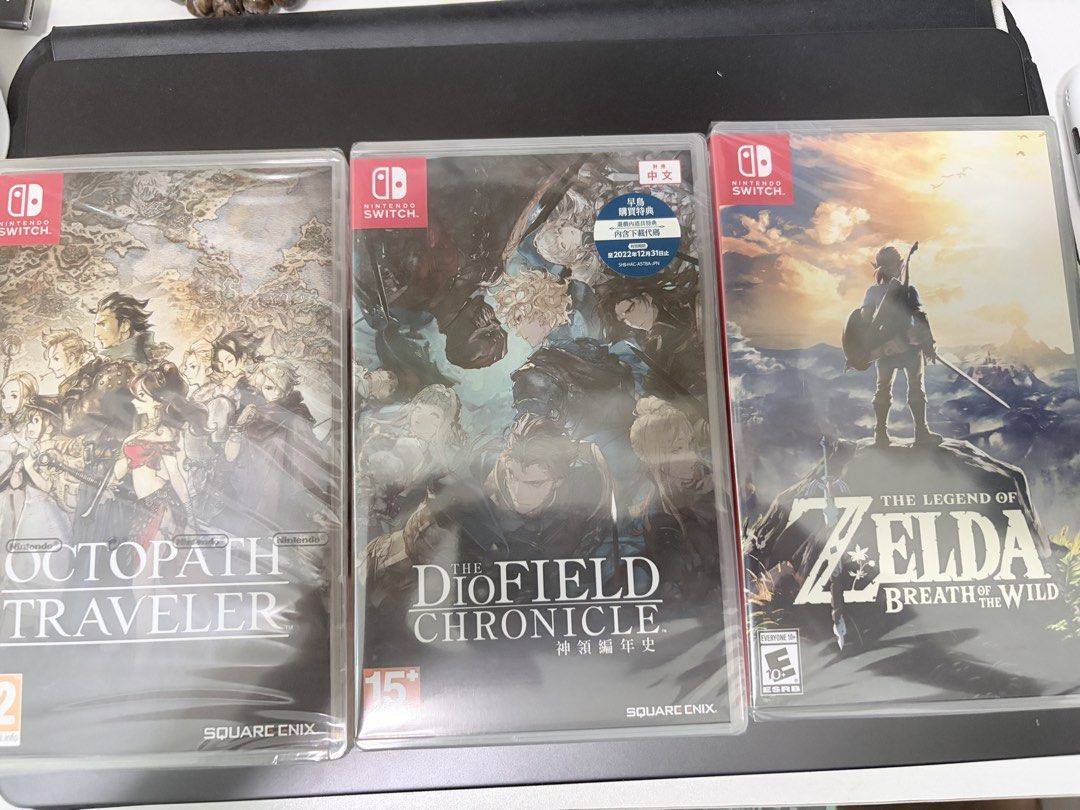 Switch Game （分類：Nintendo 任天堂）位於 Hong Kong。 由 panaaaaa 提交（商品編號 1458373321，圖片 2）。簡介： 全新 八方旅人/歧路旅人1 $250 神領編年史 $180 薩爾達 $250 二手 刺客教條 $150 DC villans $80 DC Super Hero Girls $100 異度神劍3 $160 動物森友會 $200 三角戰略 $160 太鼓達人 $200 連原裝鼓$350 太鼓達人 咚咚雷音祭 $200 搭檔任務 秘密搜尋組 連特典 $280 hold 健身大冒險 連環 $180 原裝太鼓冇影到有盒 但個鼓用到有啲殘 影漏健身環 有盒只用過一次 有興趣再影俾你睇🙏🙏。
