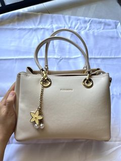 (Kategori: ) berada di . Dikirim oleh sashnav (ID iklan 1458339886, Gambar 1). Deskripsi: .