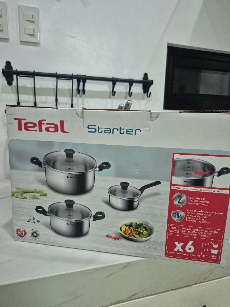 Tefal starter set (price negotiable!) (Category: Cookers) located in Paranaque City. Submitted by decluttering.pque (Listing ID 1458382296, Image 1). Description: Used for a month only! RFS: we alresdy have many, bumili rin ng bagong heavy duty na panluto PICK UP: Malacañang Village, San Antonio, Paranaque or meetup sa nearby areas like Betterliving, BF.