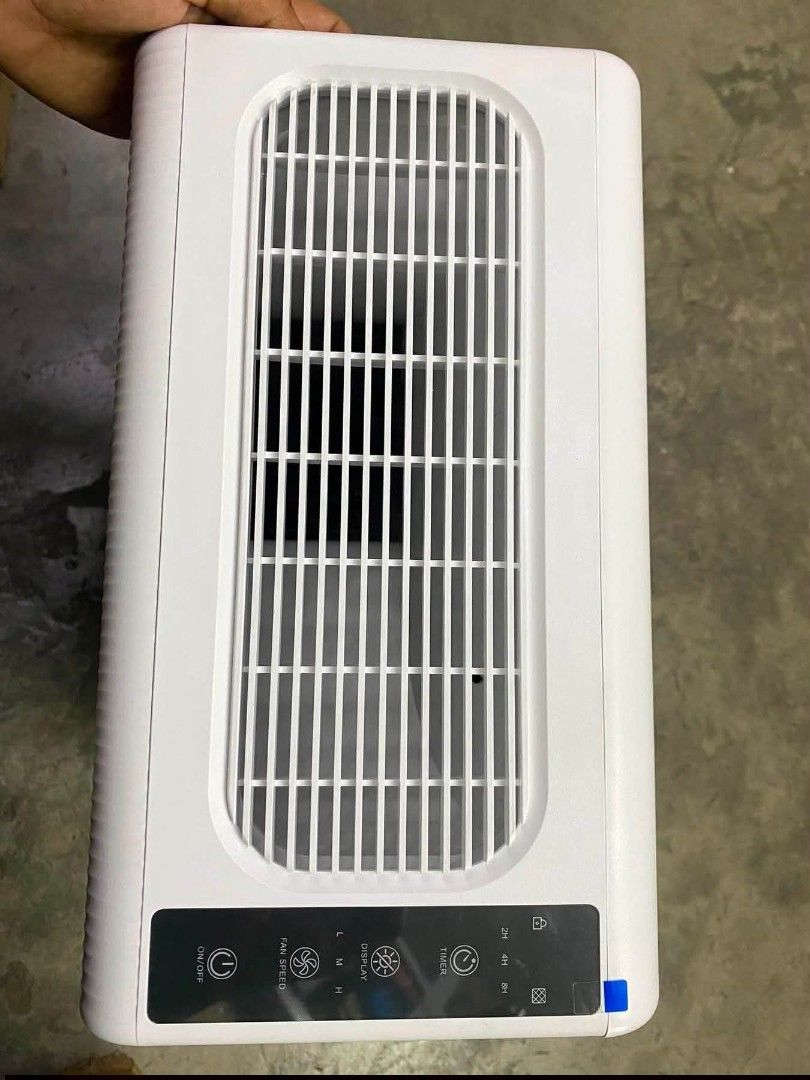 Tixx air purifier (Category: Air Purifiers & Dehumidifiers) located in Manila. Submitted by lyfrancois14 (Listing ID 1458395319, Image 2). Description: Tixx Air Purifier for Room with HEPA Filter UV Sterilizer Anti Allergy Remove Dust Filter Pet.