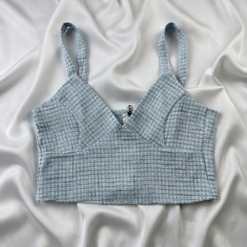 Tweed Top (Category: Sleeveless) located in Santo Tomas. Submitted by closetklo (Listing ID 1458461059, Image 1). Description: Good as new Ready to wear Size: Large.
