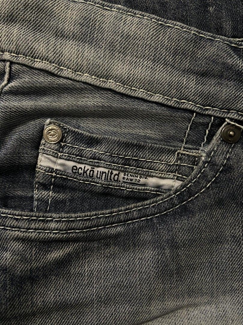 Vintage Ecko Unltd. Raw Grey Denim Jorts (Category: Shorts) located in San Pedro. Submitted by 08_ak (Listing ID 1458390884, Image 3). Description: .