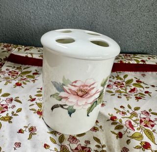 (Category: ) located in . Submitted by antiquevintage16 (Listing ID 1458342624, Image 1). Description: .