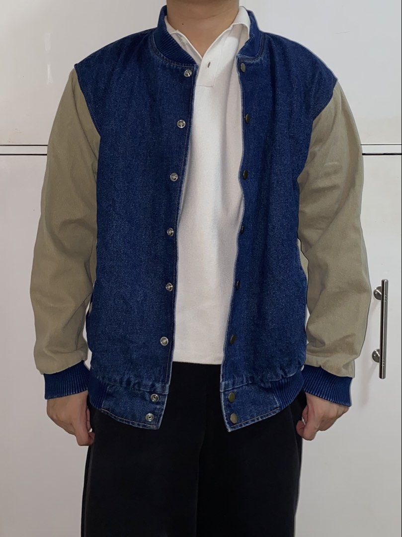 VINTAGE THREE RIVERS DENIM JACKET (Category: Coats, Jackets and Outerwear) located in Santa Rosa. Submitted by jaydenmateo (Listing ID 1458433084, Image 1). Description: STARTING AT 3000 OPEN FOR OFFERS H 25 inch W 21 inch SLEEVE 24 Inch.