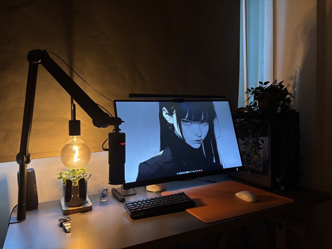 pc setup (Category: Desktops) located in Singapore. Submitted by anonymous6767 (Listing ID 1458405586, Image 1). Description: whole pc set up.