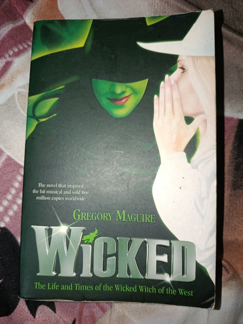 Wicked by gregory maguire book 1-3 (Category: Storybooks) located in Baguio. Submitted by aquaee (Listing ID 1458448699, Image 2). Description: wicked book 1-3 sold as set^^ condition: no crease sa spine ang book2&3, may crease sa spine ang book 1. may slight tanning. dm for more pics. mod: outside baguio: jnt baguio loc: meet up or drop.