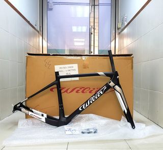 （分類：）位於 。 由 RDbike 提交（商品編號 1458425975，圖片 1）。簡介： 。