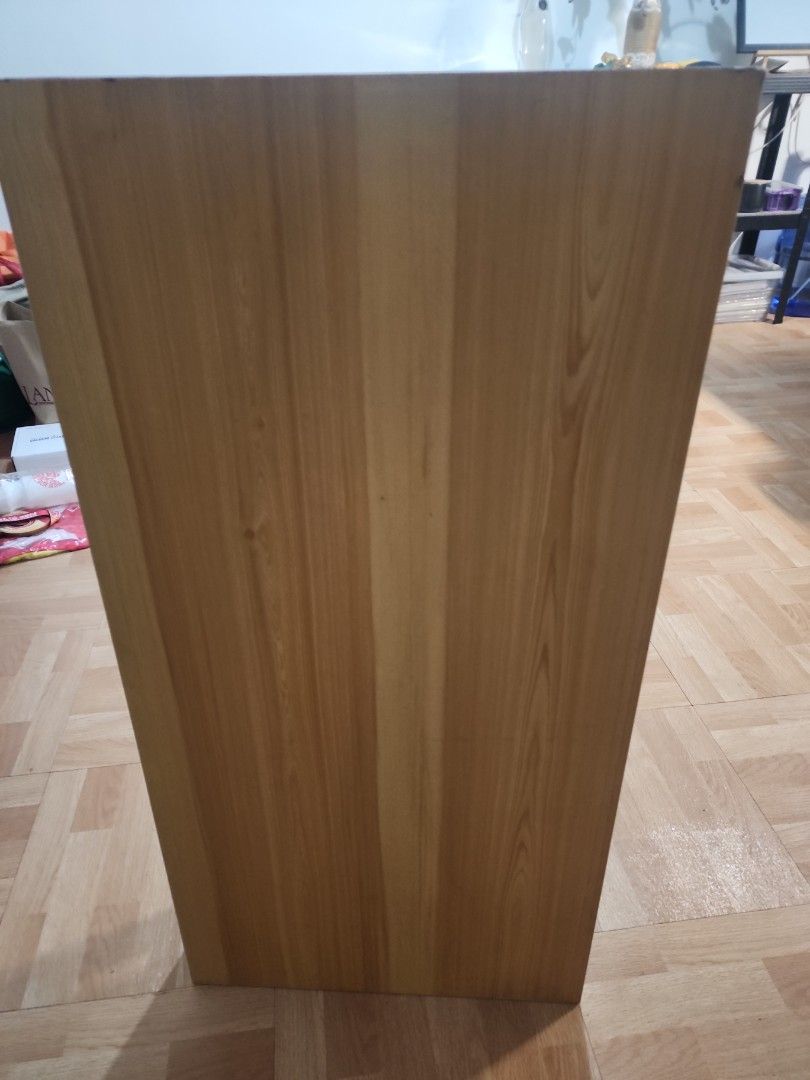 Wooden Table Top (Category: Tables & Sets) located in Quezon City. Submitted by nathanbaena (Listing ID 1458309550, Image 2). Description: - Solid wood table top - Features natural wood grain - Ideal for DIY projects or replacing an old tabletop - price is fixed. - Approximate dimensions: 80cm x 40cm x 2cm. - Height is at 75 cm RFS: bought a new office table.