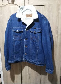 (Category: ) located in . Submitted by thriftersthrift (Listing ID 1458433964, Image 1). Description: .