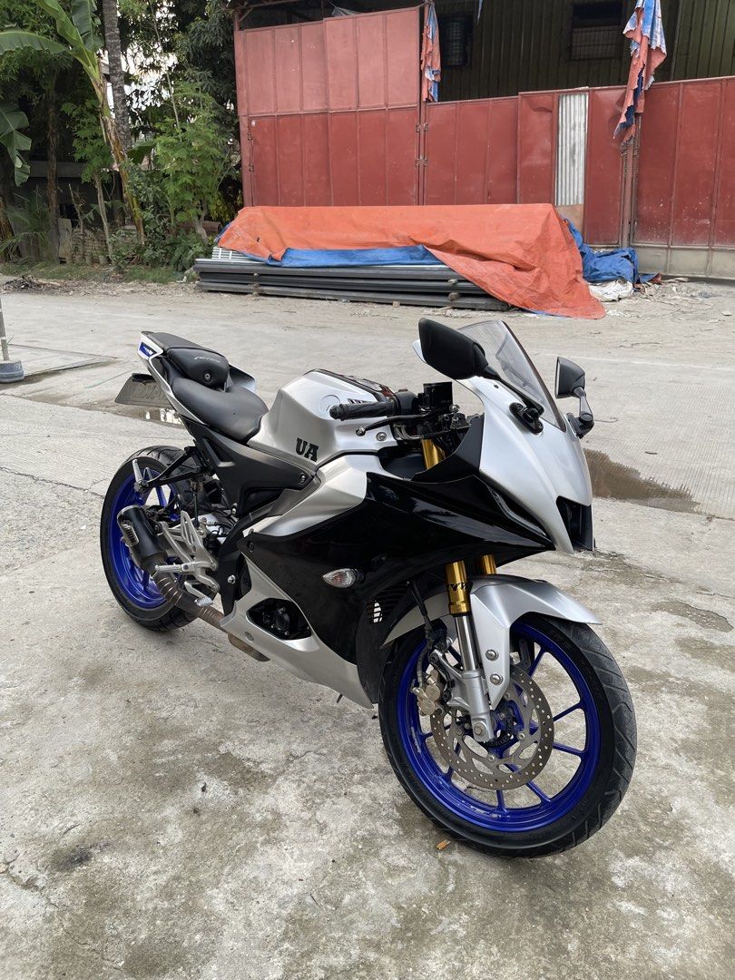 Yamaha R15m V4 Silver Black Motorcycle (Category: Motorbikes for Sale) located in Cagayan de Oro. Submitted by jonathan1123 (Listing ID 1458468695, Image 3). Description: Yamaha R15 V3 for sale. Silver and black colorway. Low mileage at 1292 km. Comes with a sporty exhaust. Ready for the road. Great for city riding and weekend trips. Contact me for more details..