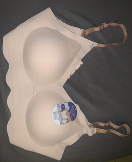 (Category: ) located in . Submitted by omega333 (Listing ID 1458474653, Image 1). Description: .