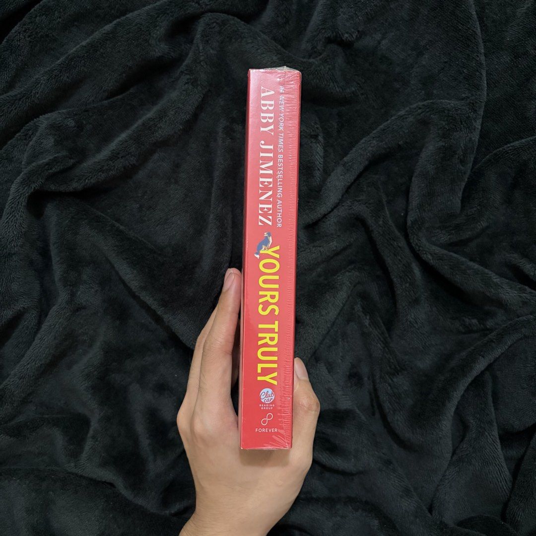 Yours Truly (Paperback) by Abby Jimenez (Category: Storybooks) located in Manila. Submitted by ssecondstylee (Listing ID 1458344523, Image 2). Description: Brand New | US Paperback Price: ₱500 Stock: 1 copy MOP: QR PH, MariBank MOD: SSD (Grab | Lalamove), J&T Location: Mithi St., Sampaloc, Manila.