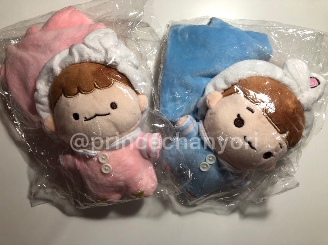 15cm Baba Doll Baekhyun & Chen (Category: Designer & Blind Box Toys) located in Manila. Submitted by princechanyori (Listing ID 1320187515, Image 1). Description: Mint Condition (dolls never displayed) Inclusion: Basic doll with clothes (space suit + cloak + bottle + headband) Baekhyun/Chen - ₱400 each Set - ₱700 Original price ₱800 each Message me if interested!.