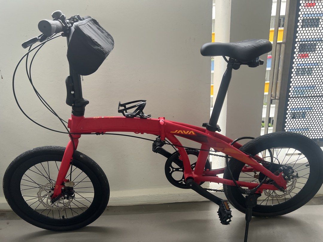 2 Java zelo folding bicycle (Category: Bicycles) located in Singapore. Submitted by silentfalcon_770839 (Listing ID 1453492191, Image 2). Description: 2 Java zelo folding bike with new upgraded parts. .