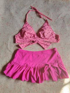(Category: ) located in . Submitted by gwen_thrifts (Listing ID 1453620581, Image 1). Description: .
