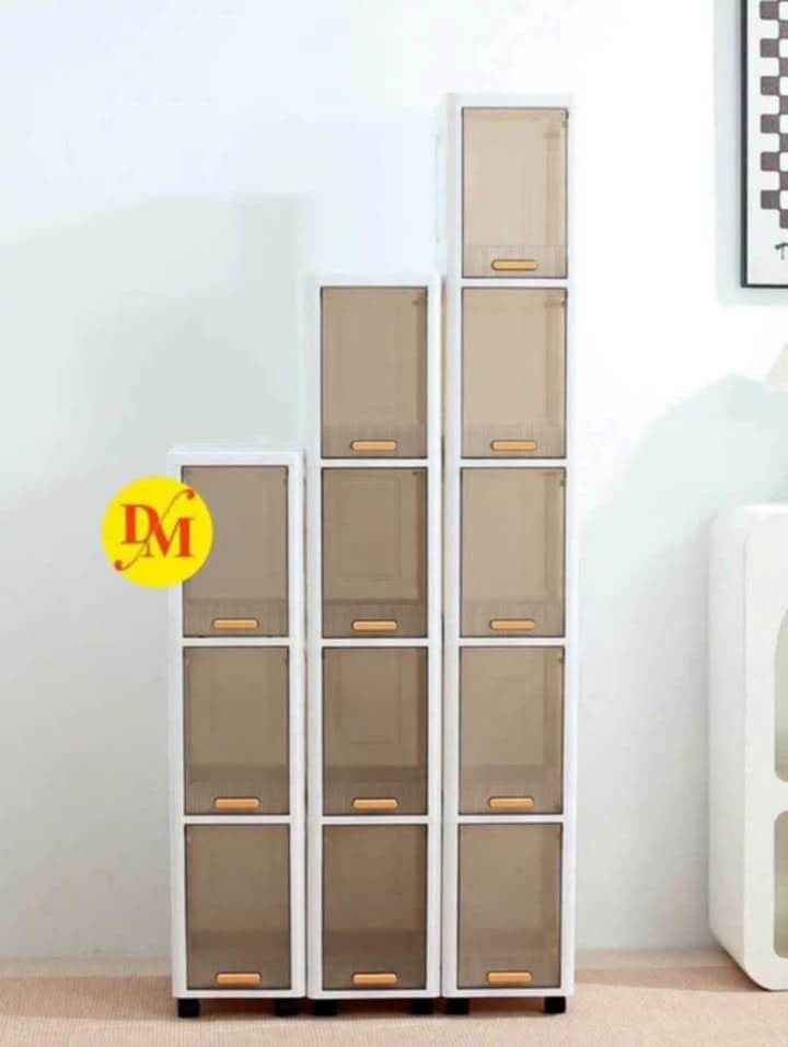 5 Layer Slim Storage Space Saver Storage Rack With Cover and Wheels (Category: Storage Boxes & Baskets) located in Manila. Submitted by msk.empire (Listing ID 1453613393, Image 1). Description: ✅Brandnew ✅Heavy Duty ✅Onhand ✅Cash on Delivery Location: Manila.