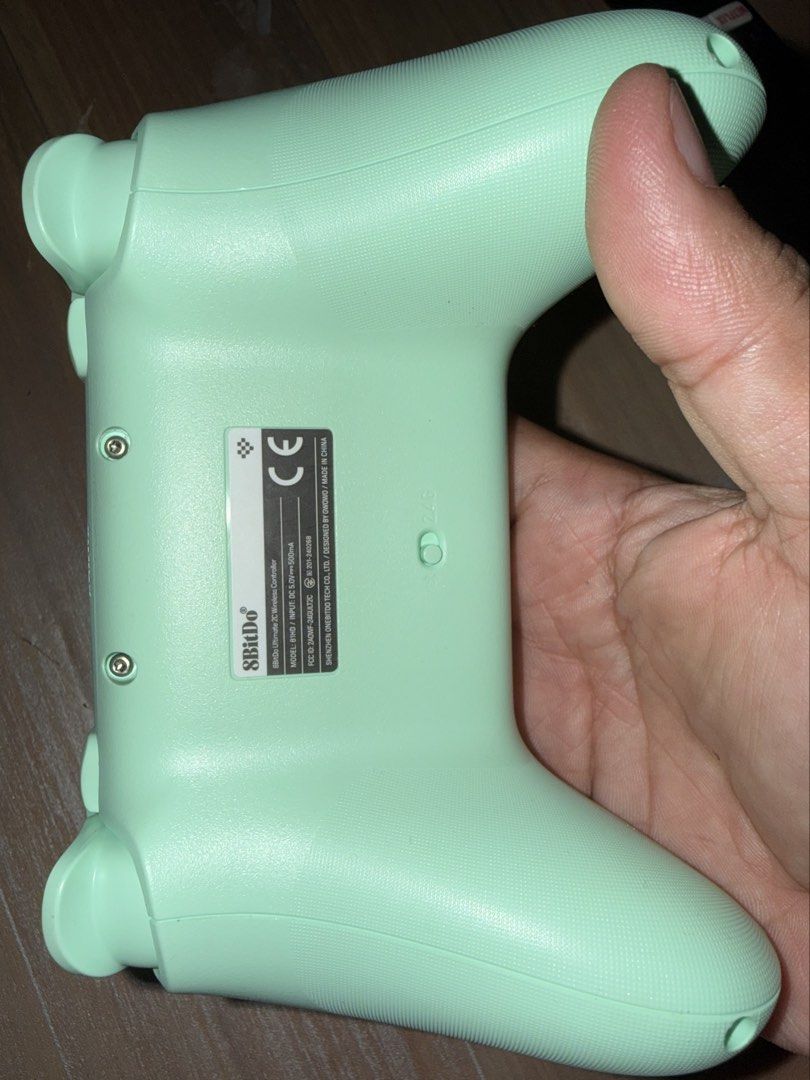 8bitdo controller (Category: Controllers) located in Manila. Submitted by safecat.36e597 (Listing ID 1453536849, Image 2). Description: for sale 8bitdo controller good as new no box 1300 na lang meet up gagalangin tondo or pag usapan na lang.