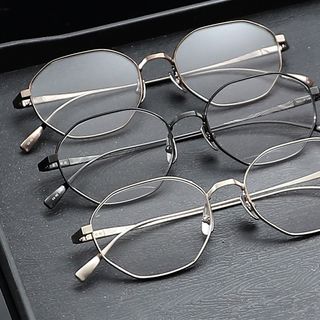 （分類：）位於 。 由 hongkongoptical 提交（商品編號 1453505127，圖片 1）。簡介： 。