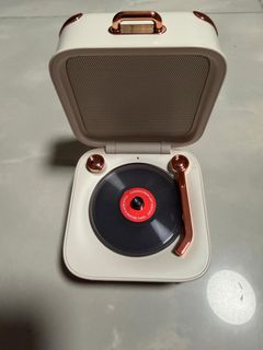 （分類：）位於 。 由 hhhansss 提交（商品編號 1453596804，圖片 1）。簡介： 。