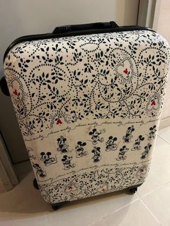 （分類：）位於 。 由 k8888888 提交（商品編號 1453606108，圖片 1）。簡介： 。