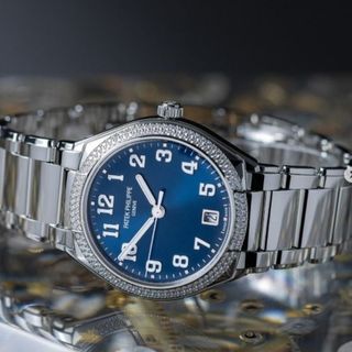 (Category: ) located in . Submitted by watchcentresg (Listing ID 1453461236, Image 1). Description: .