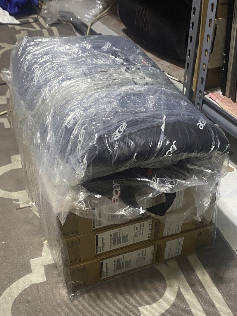 Acer Nitro V15 BRANDNEW SEALED (Category: Laptops & Notebooks) located in San Juan City. Submitted by pindulls1609384 (Listing ID 1453505214, Image 1). Description: Mall Price; 68,995 My Price; 53,000 per unit Quick Specs; Processor (CPU): Intel Core 5 210H Memory: 16 GB RAM Storage: 512 SSD NVMe SSD Graphics (GPU) NVIDIA GeFORCE RTX 5050 with 8GB Dedicated PM US FOR MORE DETAILS; .
