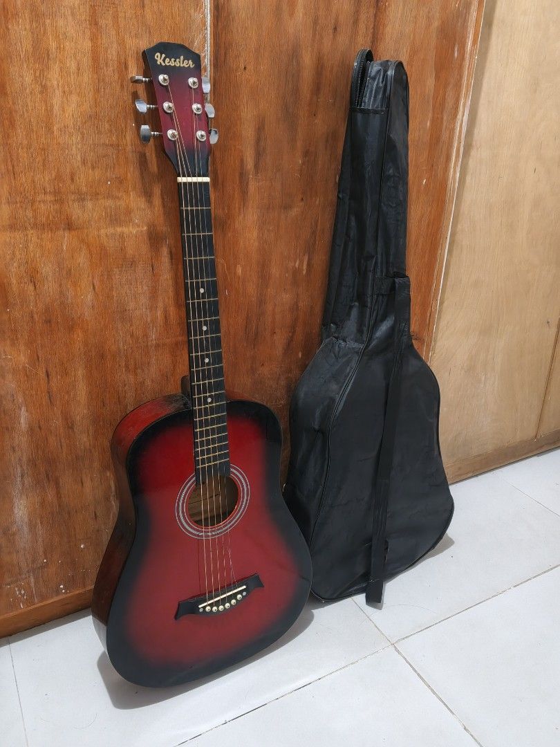 Acoustic Guitar with Gig Bag (Category: Musical Instruments) located in Manila. Submitted by clrss19 (Listing ID 1453497923, Image 1). Description: Selling my acoustic guitar. Bought from the mall. Condition: No cracks or any damage One broken string (needs replacement) Includes gig bag RFS: No longer using it / Decluttering. PM me if interested!.