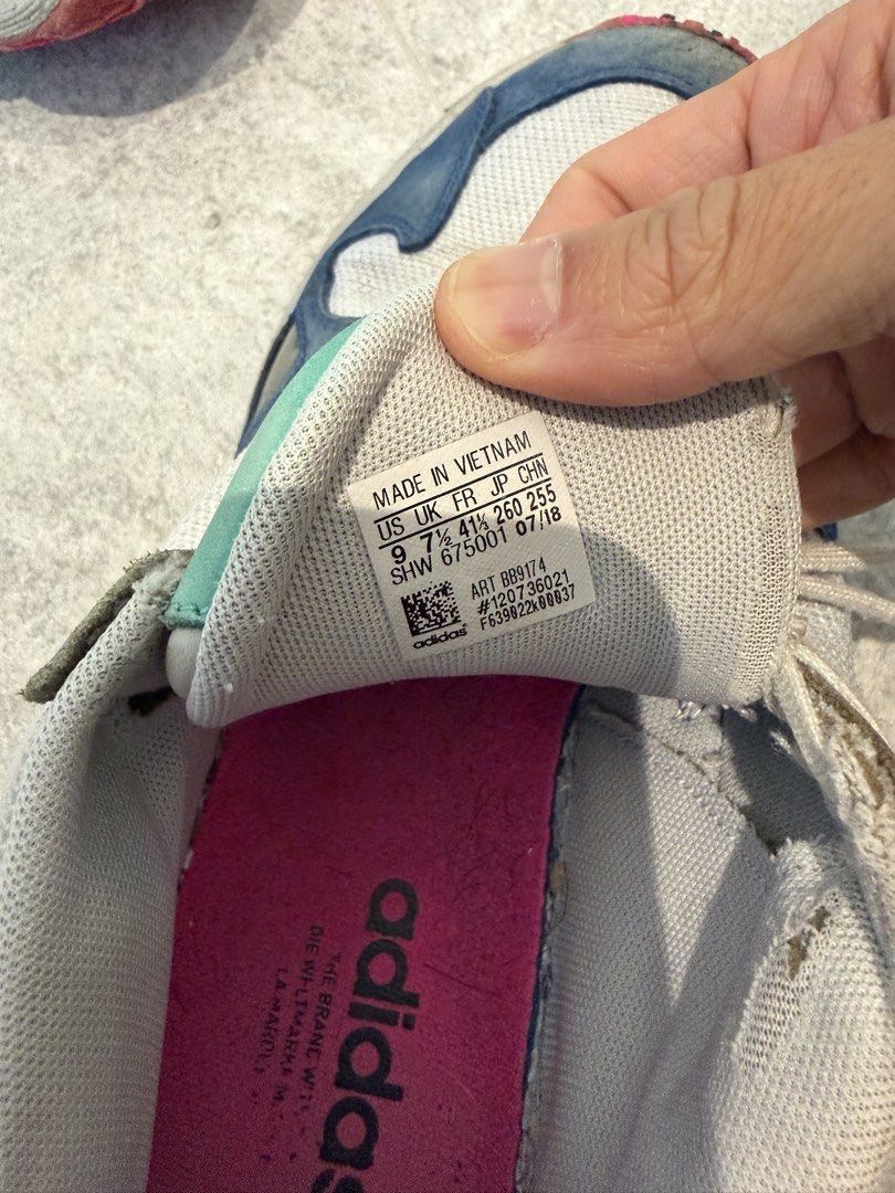 Adidas sneakers （分類：波鞋）位於 Hong Kong。 由 HK3001 提交（商品編號 1453496310，圖片 6）。簡介： condition as shown in photo, fixed price。