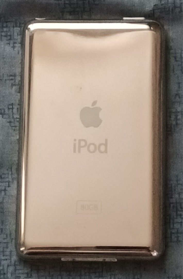Apple ipod classic 80 gb 6th generation (Category: Other Gadgets) located in Manila. Submitted by fierceearth-b1e9f8 (Listing ID 1453619830, Image 2). Description: Apple ipod classic 80 gb 6th generation with original apple charger / adaptor test all you want upon meet up .