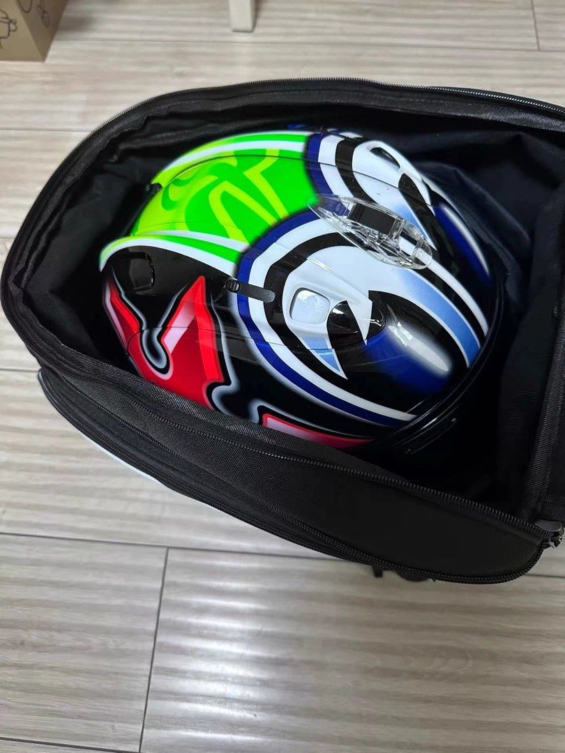 Arai Single Helmet Bag (Category: Helmets and other Riding Gears) located in Manila. Submitted by pulapula3 (Listing ID 1453548161, Image 3). Description: Arai Single Helmet Bag * Fits Full Face Helmet * Hidden Backpack Strap * Brand New ₱4,500 📍 Manila.