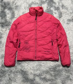 (Category: ) located in . Submitted by winterclothes.ph (Listing ID 1453598120, Image 1). Description: .