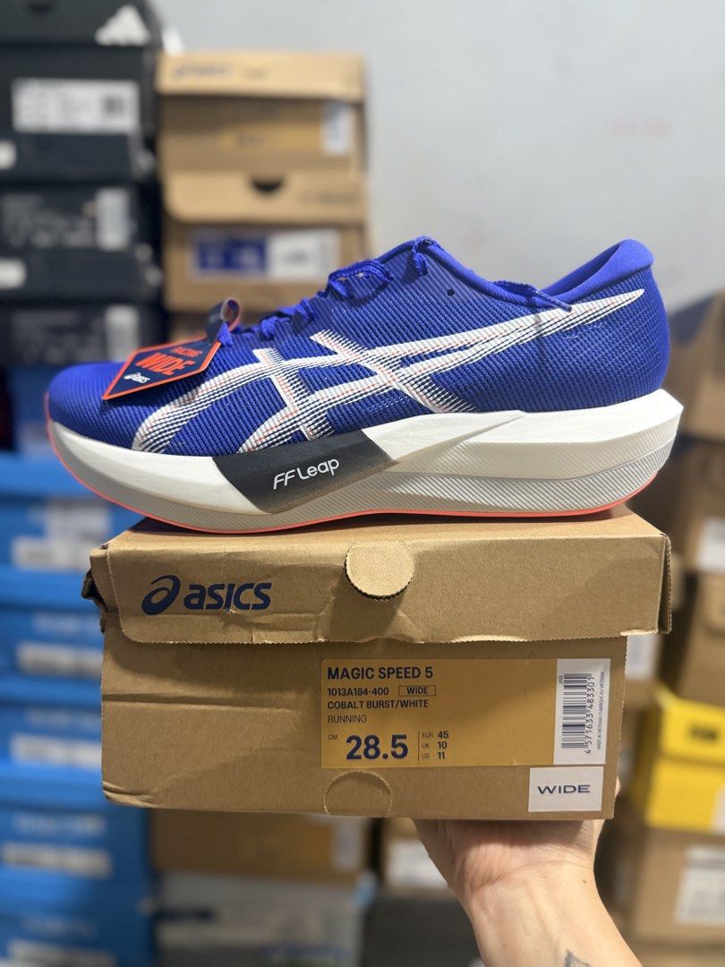 asics magic speed (Category: Dress Shoes) located in Manila. Submitted by annarosema31381 (Listing ID 1453622261, Image 1). Description: brand new japan on hand.