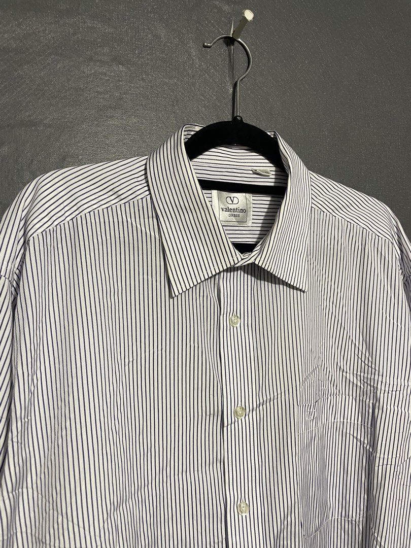 Authentic Vtg. Valentino Formal Longsleeves (Blue) (Category: Formal Shirts) located in Manila. Submitted by claii_collection (Listing ID 1453476713, Image 2). Description: Authentic Vtg. Valentino Formal Longsleeves (Blue) - 24x31 - Excellent Condition - Complete tags and washtags - Authentic/Legit.
