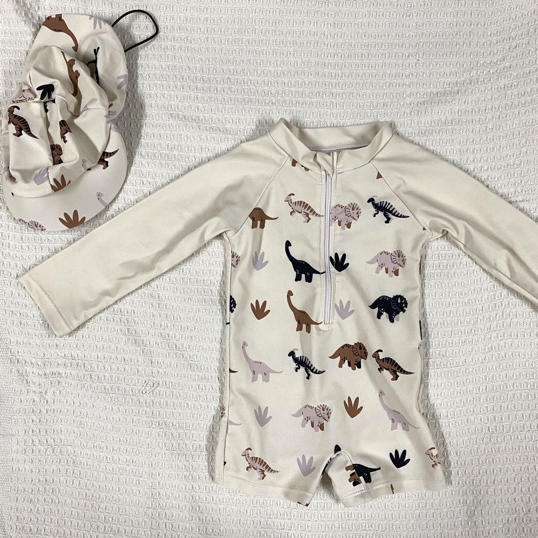 BABY WHITE SWIMSUIT (Category: Babies & Kids Fashion) located in Paranaque City. Submitted by seashells13 (Listing ID 1453430922, Image 1). Description: DETAILS: WHITE DINOSAUR SWIMSUIT SIZE : 3-6 months ( can fit more than 6 months depending on how big your baby is ) CONDITION : Still good RFS : no longer needed and need extra funds for our son. COURIERS : GogoXpress, Lalamove & J&T MODE OF PAYMENT : GCASH or BANK TRANSFER ONLY LOCATION 📍 : PAR