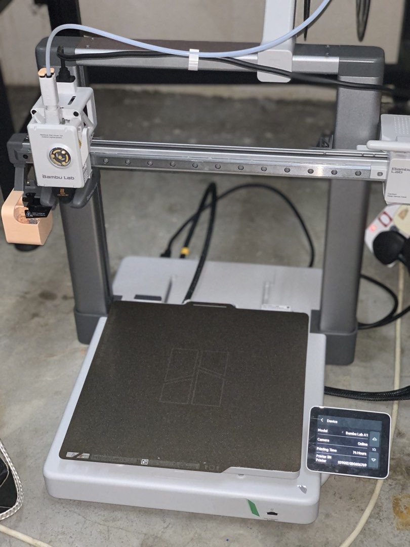 Bambu Lab a1 (Category: Other Home Appliances) located in Pekan. Submitted by haiman76 (Listing ID 1453554207, Image 1). Description: Bambu Lab A1 3D Printer – Like New ✅ Bambu Lab A1 usia 2 minggu ✅ Keadaan sangat baik & berfungsi 100% ✅ Sesuai untuk beginner hingga professional ✅ Printing laju, stabil dan hasil sangat cantik Specification : * Model: Bambu Lab A1 * Camera: Online * Total Printing Time: Hanya 74 jam (masih rendah) * Auto Bed Leve