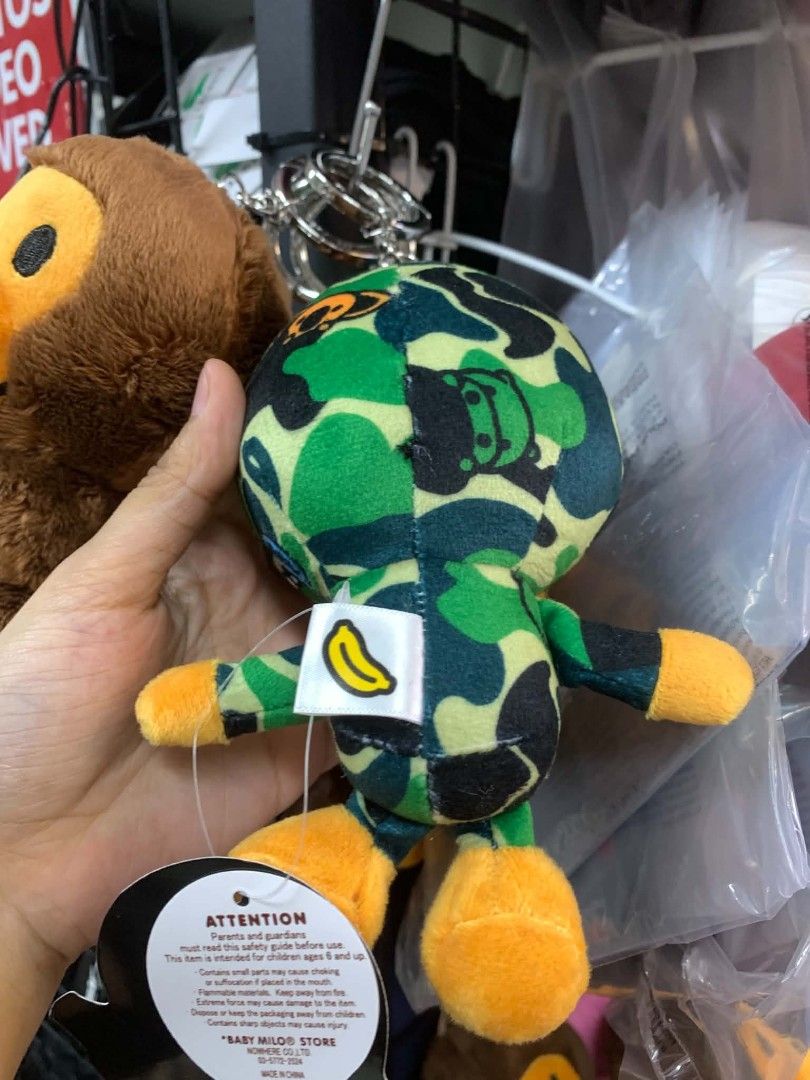 bape keychain (Category: Luxury Accessories) located in Manila. Submitted by mahriahhzz (Listing ID 1453431252, Image 2). Description: .