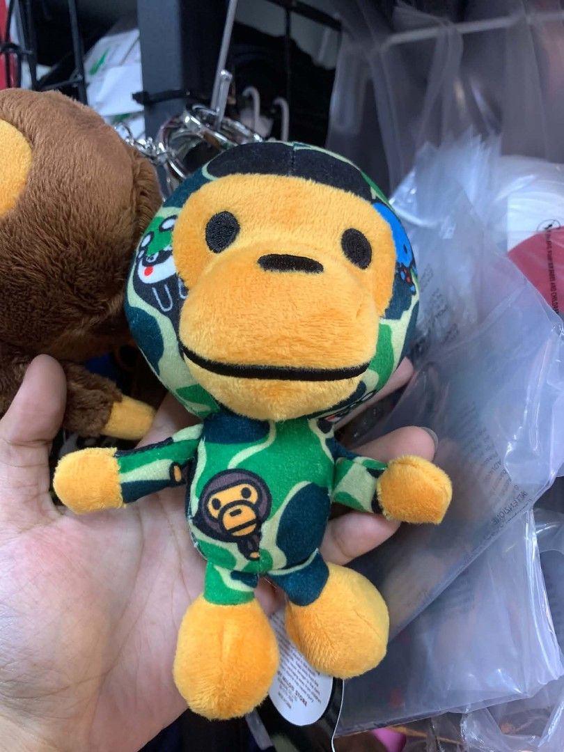 bape keychain (Category: Luxury Accessories) located in Manila. Submitted by mahriahhzz (Listing ID 1453431252, Image 1). Description: .