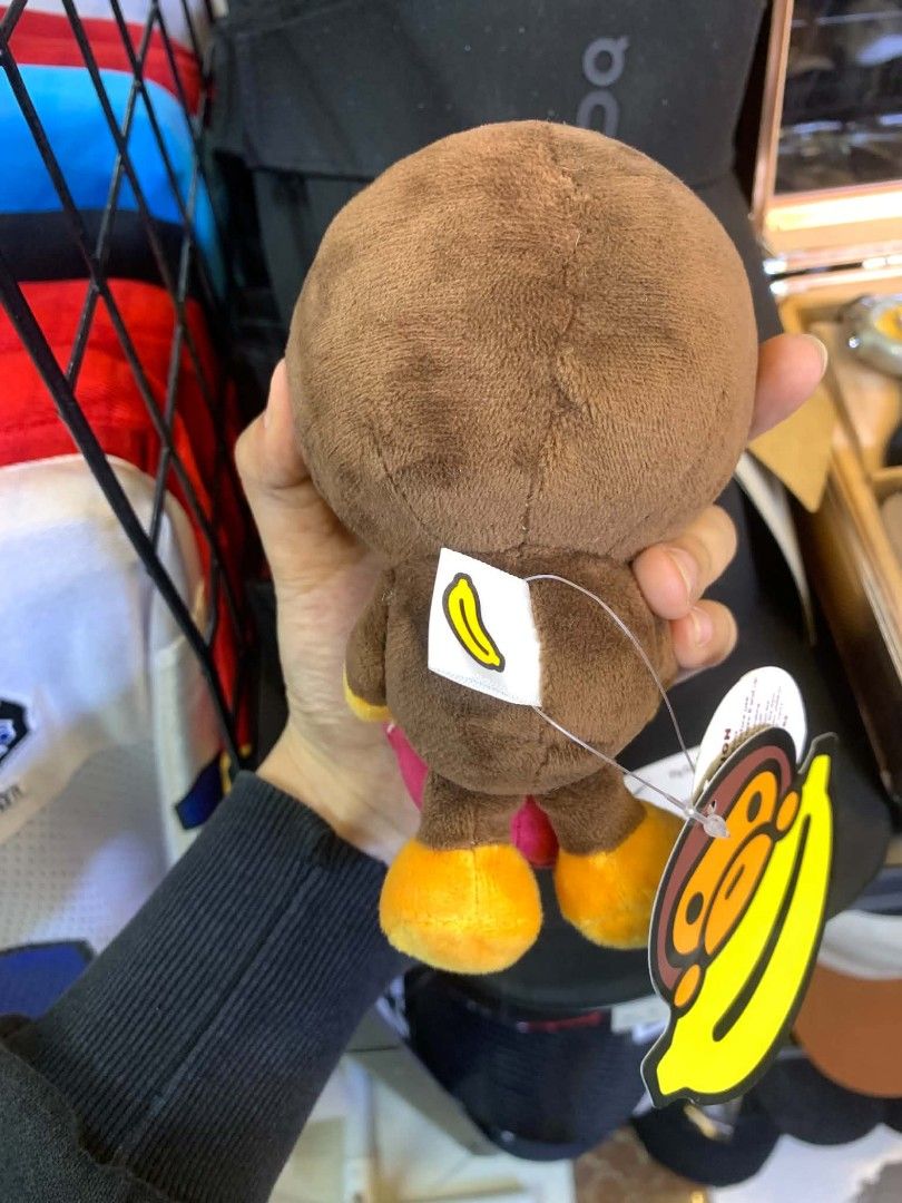 bape keychain (Category: Luxury Accessories) located in Manila. Submitted by mahriahhzz (Listing ID 1453431397, Image 2). Description: .