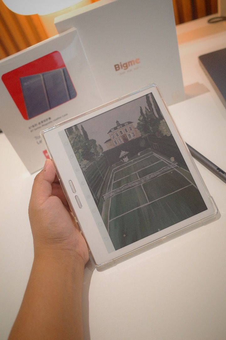 BigMe B7 Pro (White) Plus Freebies and Stylus (MINT!) (Category: E-Readers) located in Rizal. Submitted by jpspaceph (Listing ID 1453506659, Image 3). Description: 🌟 RFS: Funding A Project 🥲 🌟 SRP: 24,000 + Freebies! 🌟 Bought last a few months ago 🌟 RAM: 8GB 🌟 Storage: 256 GB Total 🌟 Condition: MINT Condition! Barely used (I have 3 ereaders 😅) Mostly used at home only Screen protectors since day 1 No issues can pass as new~ 🌟 Inclusions: