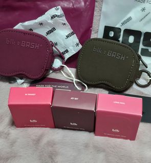 (Category: ) located in . Submitted by loveMYshop2022 (Listing ID 1453434983, Image 1). Description: .