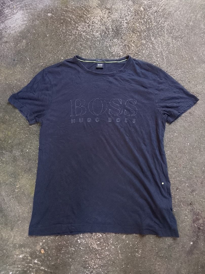 Boss hugo shirt (Category: Activewear) located in New Washington. Submitted by kodak_ice (Listing ID 1453432024, Image 1). Description: dimes 21x26.
