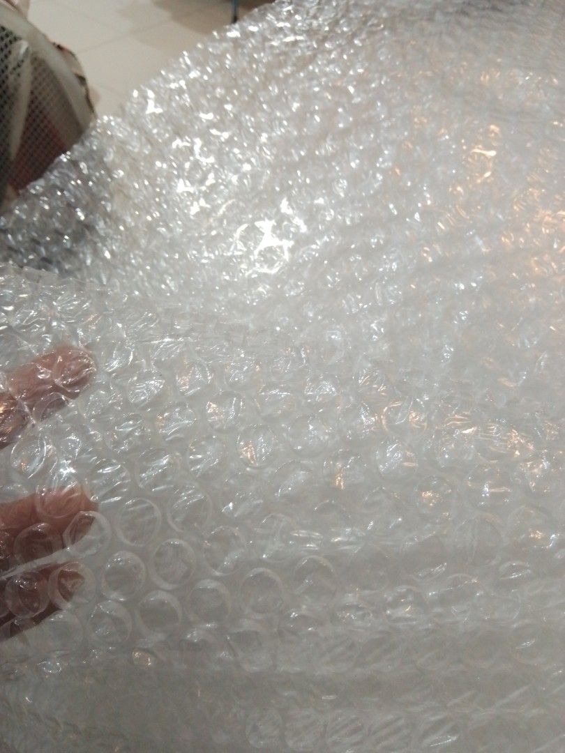 Bubble wrap (Category: Home Improvement Tools & Accessories) located in Singapore. Submitted by ellinalubi35870 (Listing ID 1453559572, Image 3). Description: As-is. open to nego to sincere buyer. .
