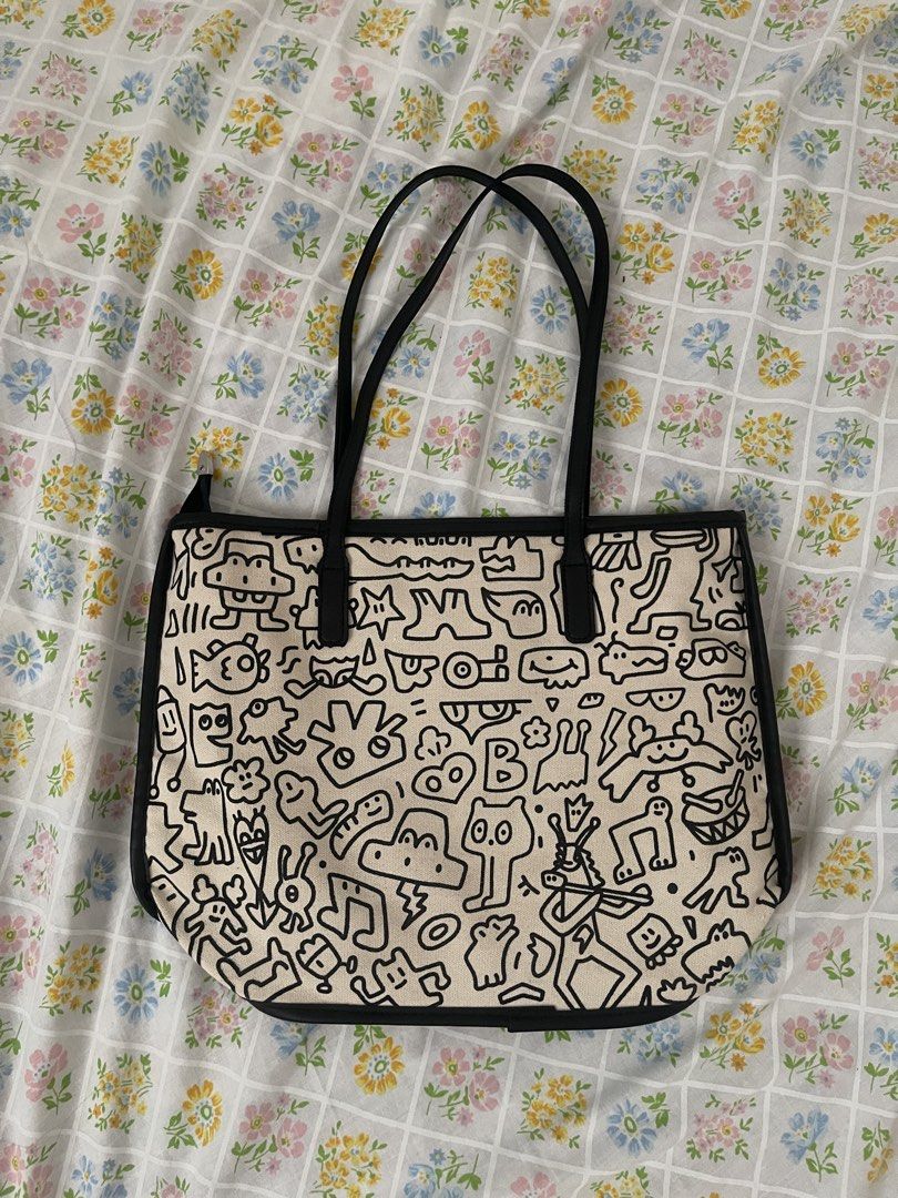 Canvas Tote Bag (Category: Tote Bags) located in Santa Cruz, Pampanga. Submitted by httpschayo (Listing ID 1453440859, Image 2). Description: — no issues.