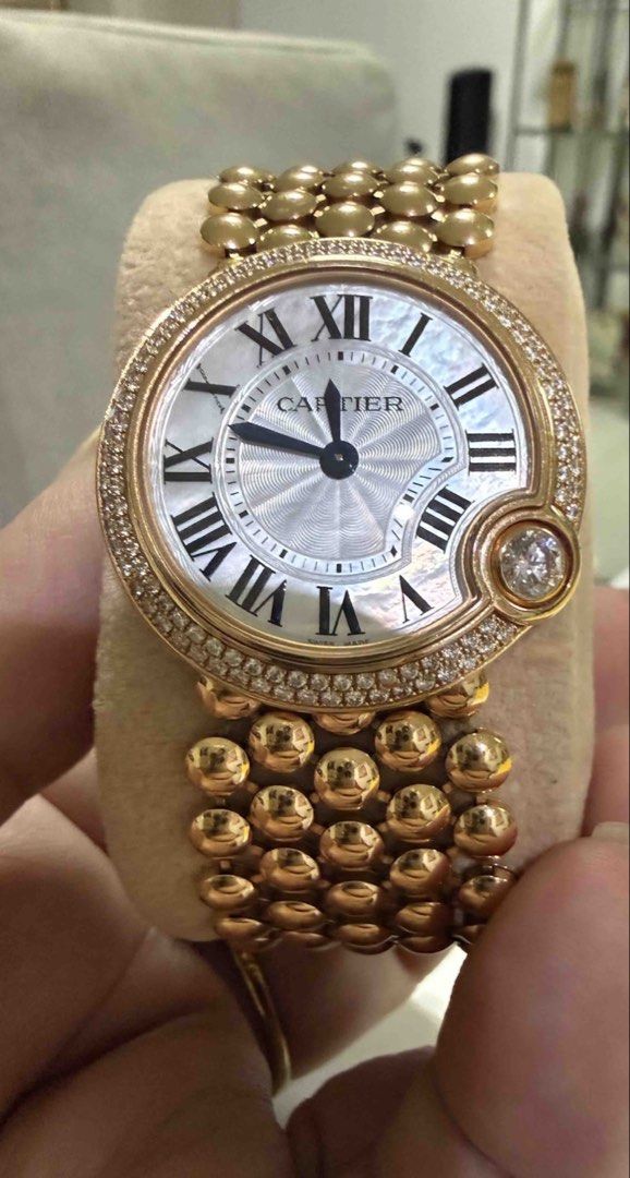 Cartier Ballon Blanc De Cartier (Category: Luxury Watches) located in Makati City. Submitted by chic_vogue (Listing ID 1453580395, Image 1). Description: Authentic Cartier Ballon Blanc de Cartier Slightly negotiable..