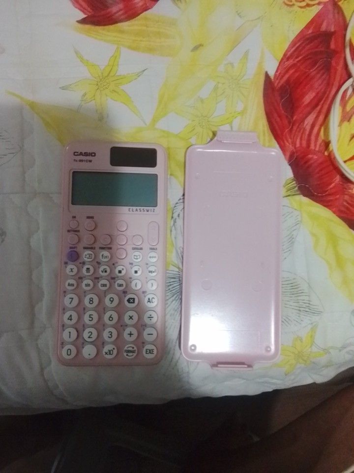 Casio fx-991CW (Category: Other Accessories) located in Bacoor. Submitted by worldstarr (Listing ID 1453607669, Image 3). Description: Pink Calculator.