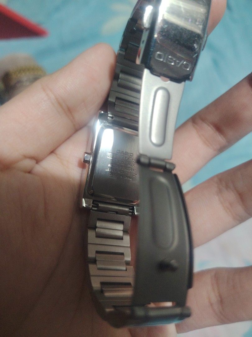 Casio LTP-1212 Stainless Steel Watch (Category: Luxury Watches) located in Manila. Submitted by yum3mi (Listing ID 1453531532, Image 2). Description: - Casio Stainless Steel Watch - Square Black Dial - Water Resistant - Japan Movement - Ideal for Everyday Wear - Clasp in good working condition - Feel free to ask any questions! -only battery and slight scratches issue .