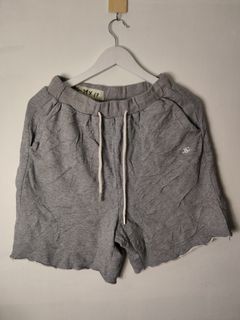 (Category: ) located in . Submitted by needforthrift (Listing ID 1453578261, Image 1). Description: .