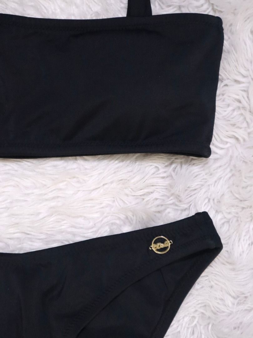 CESA PH Black Bikini Set (Category: Bikinis & Swimsuits) located in Marikina City. Submitted by whatever.chula (Listing ID 1453501110, Image 3). Description: With high-quality fabric and good coverage. Only used once for vacation! And of course, washed and sanitized before shipping 😉 🤍 S on Tag, Fits XS - S 🚫 No Issue 🎀 RFS: Decluttering.