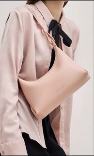 （分類：）位於 。 由 everythinggood26 提交（商品編號 1453603142，圖片 1）。簡介： 。