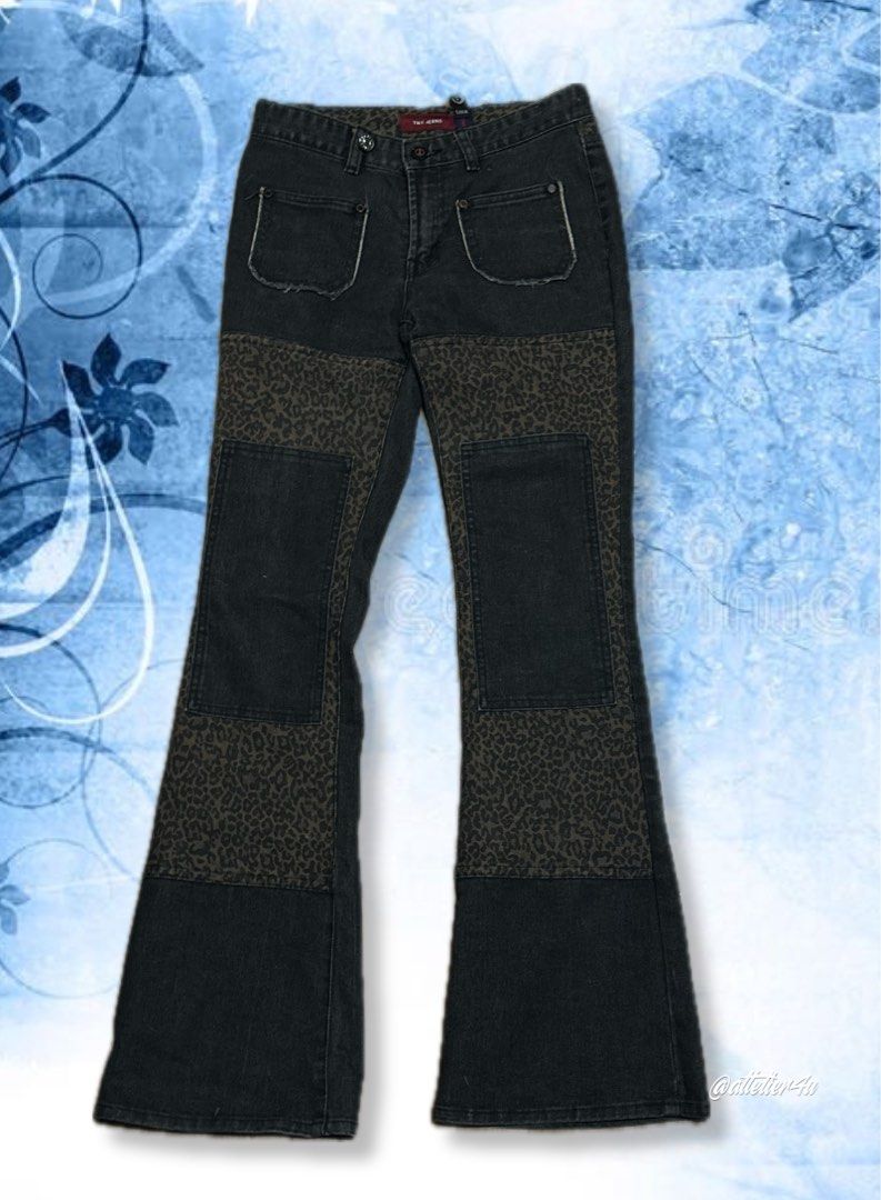 cheetah print flared pants boot cut high waisted hard denim (Category: Jeans) located in Abucay. Submitted by avishhs (Listing ID 1453485525, Image 2). Description: 23” waist length 29” declutter sale! only worn like 2-3 times .